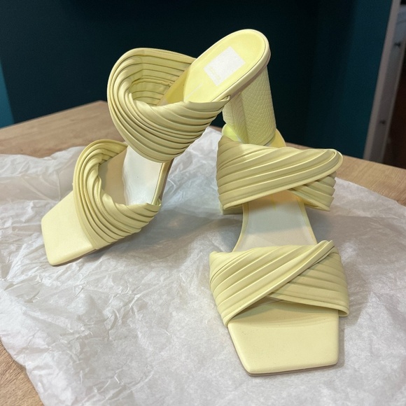 ***NIB*** Dolce Vita Pilton Heels‎ SZ. 10 - Picture 5 of 5